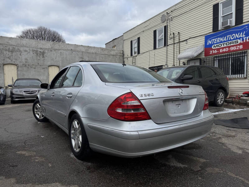 2006 Mercedes-Benz E-Class E 350 4MATIC