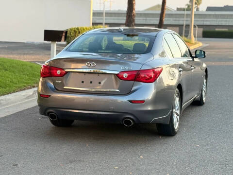 2015 Infiniti Q50