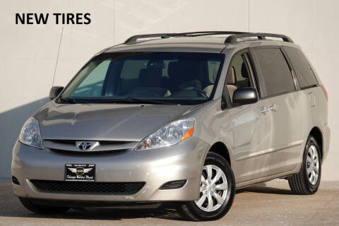 2007 Toyota Sienna for sale at Chicago Motors Direct in Addison IL