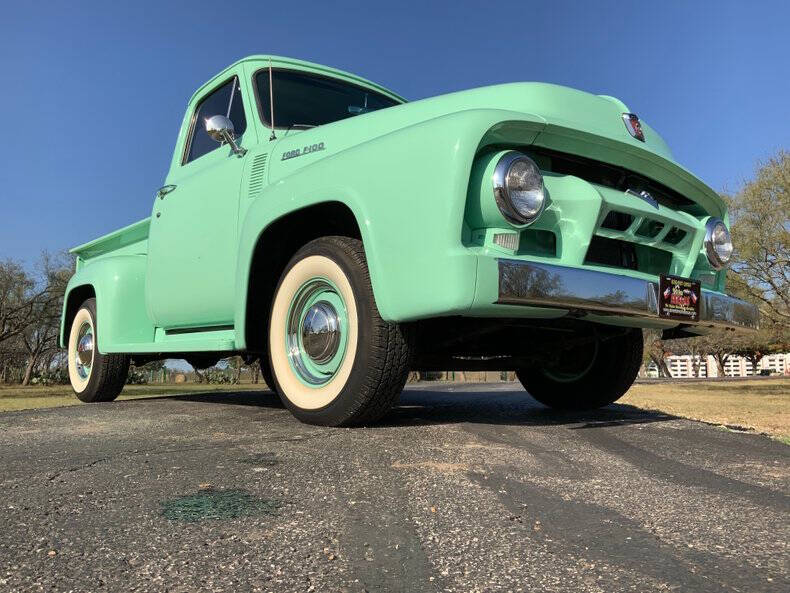 1954 Ford F-100