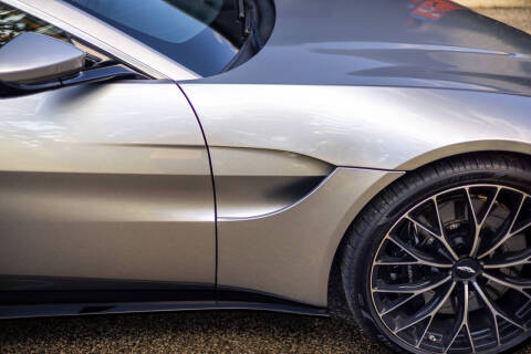 2023 Aston Martin Vantage