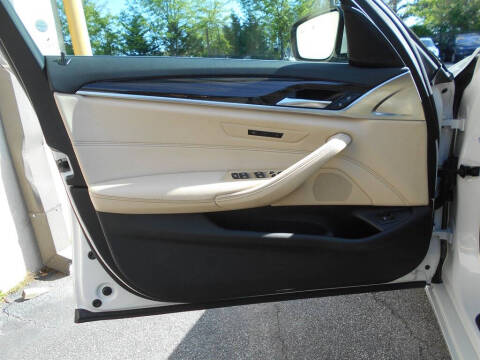 2019 BMW 5 Series 530i