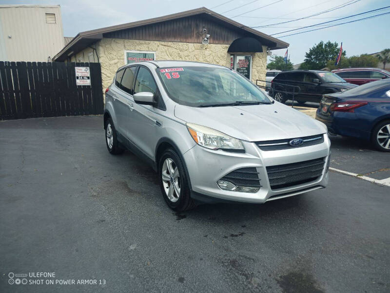 2015 Ford Escape SE