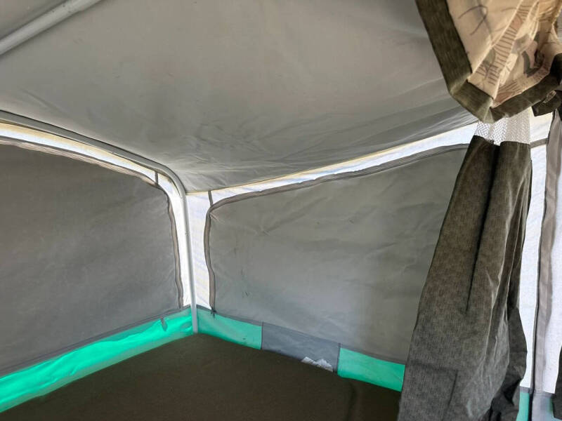 2004 Fleetwood RV POP UP