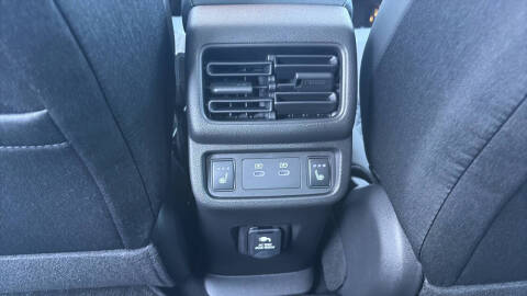 2026 Nissan LEAF Platinum+