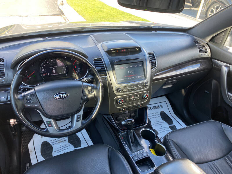 2014 Kia Sorento SX Limited
