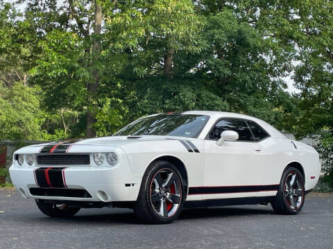 2012 Dodge Challenger for sale at PFA Autos in Union City GA