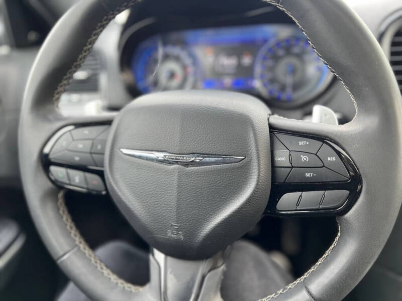 2023 Chrysler 300 S V6