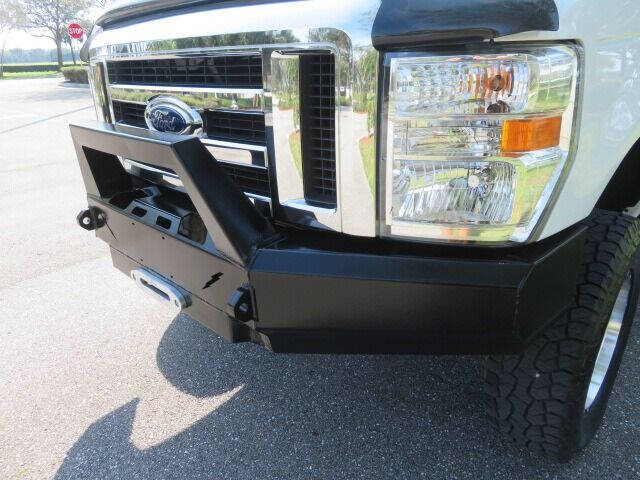 2014 Ford E-Series E-350 SD XLT