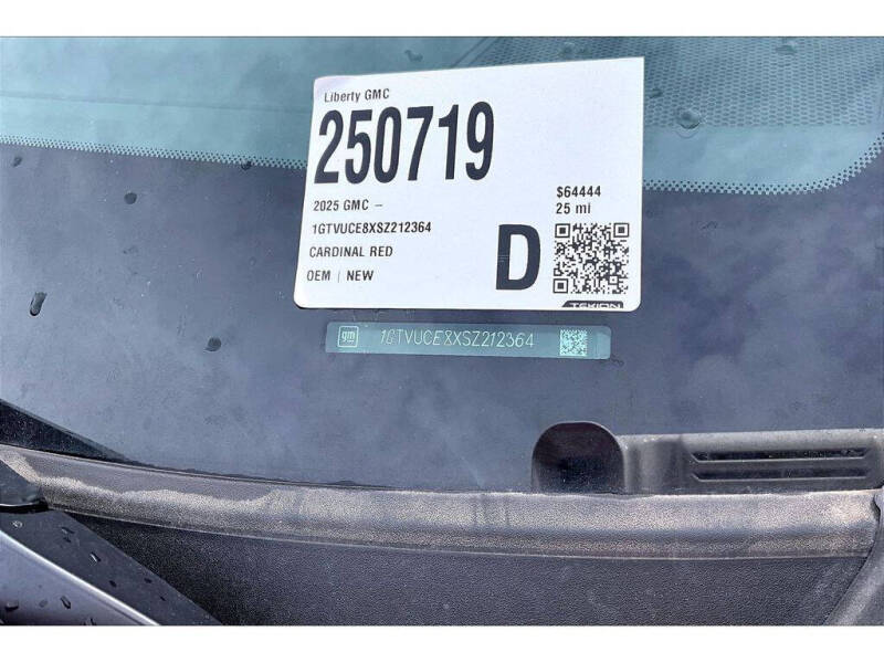 2025 GMC Sierra 1500 Elevation