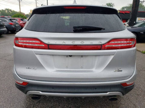 2016 Lincoln MKC Select