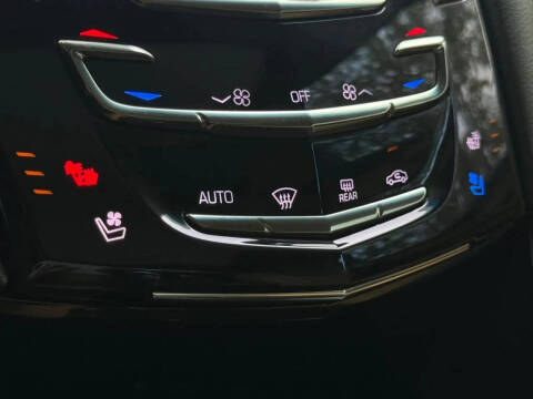 2013 Cadillac XTS Premium Collection