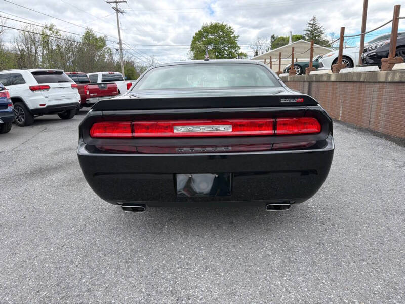 2009 Dodge Challenger SRT8