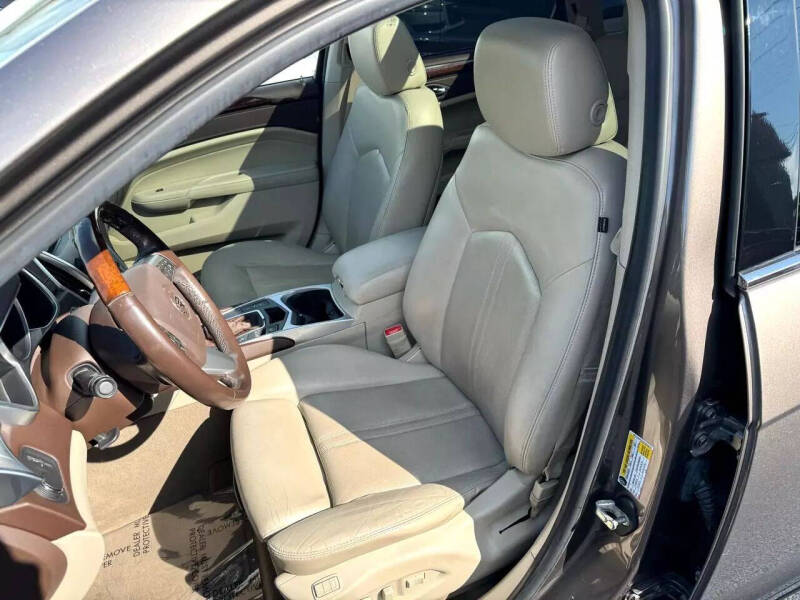 2011 Cadillac SRX Luxury Collection