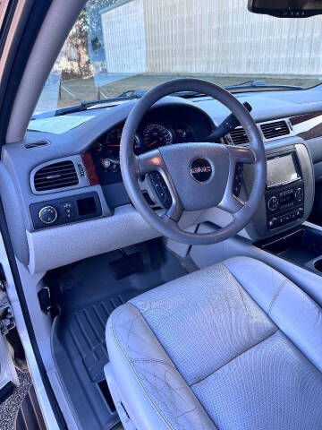 2013 GMC Yukon XL SLT