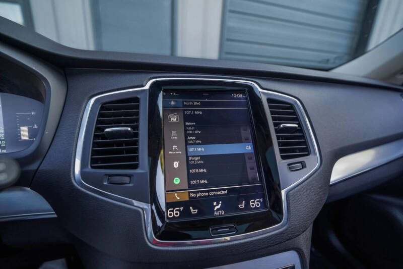 2018 Volvo XC90 T5 Momentum 7-Passenger