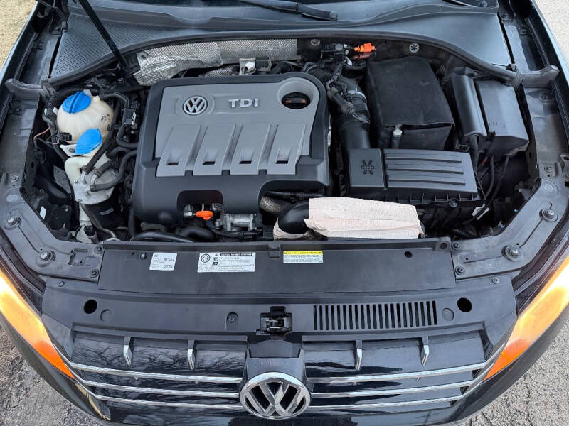 2013 Volkswagen Passat TDI SEL Premium