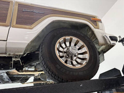 1988 Jeep Grand Wagoneer