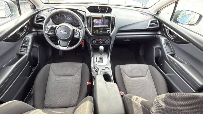 2019 Subaru Impreza 2.0i