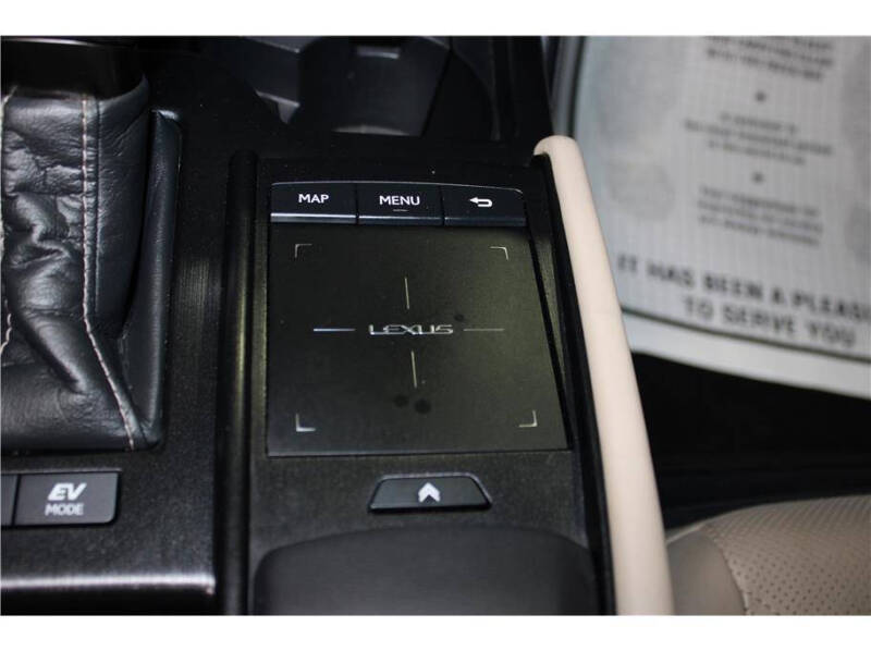 2021 Lexus ES 300h Luxury