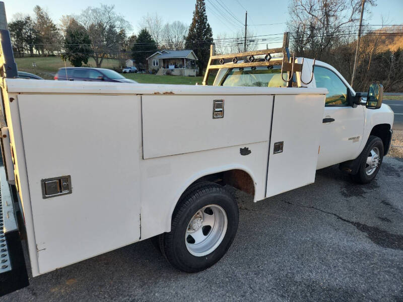 2010 Chevrolet Silverado 3500HD Work Truck