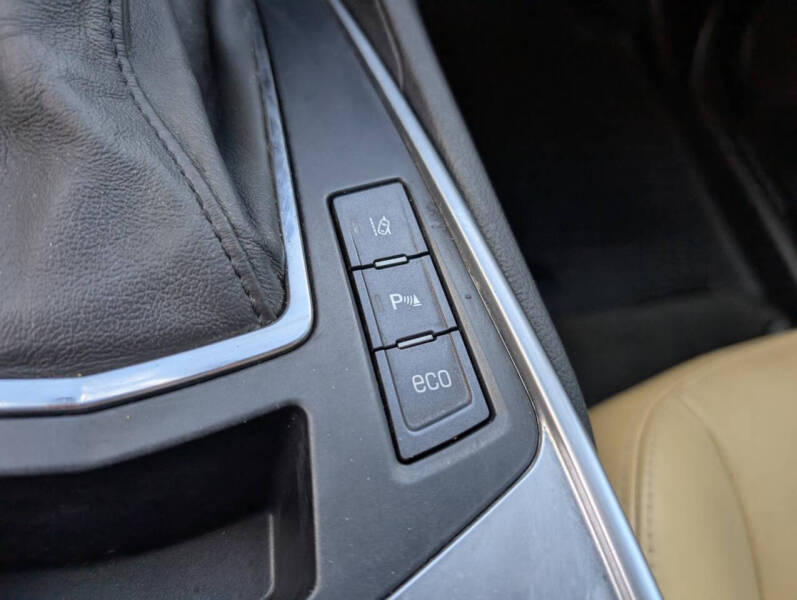 2014 Cadillac SRX Performance Collection