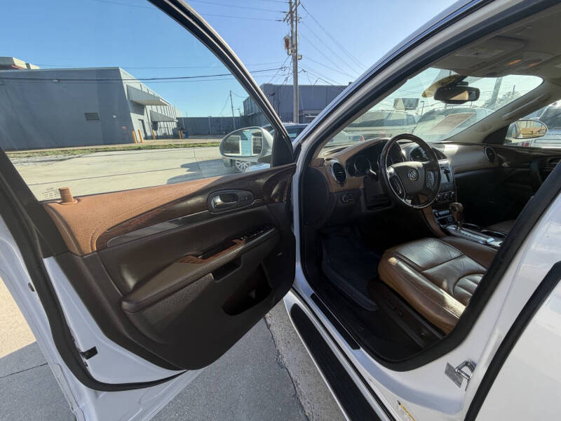 2016 Buick Enclave Leather