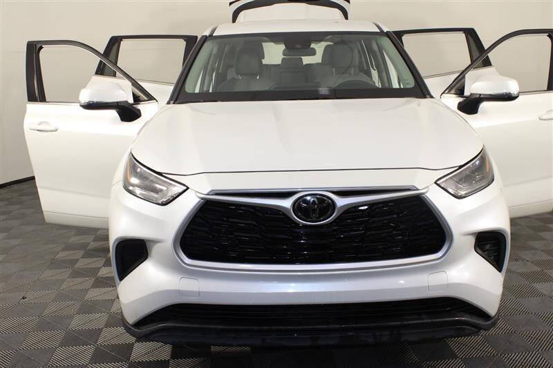 2022 Toyota Highlander L