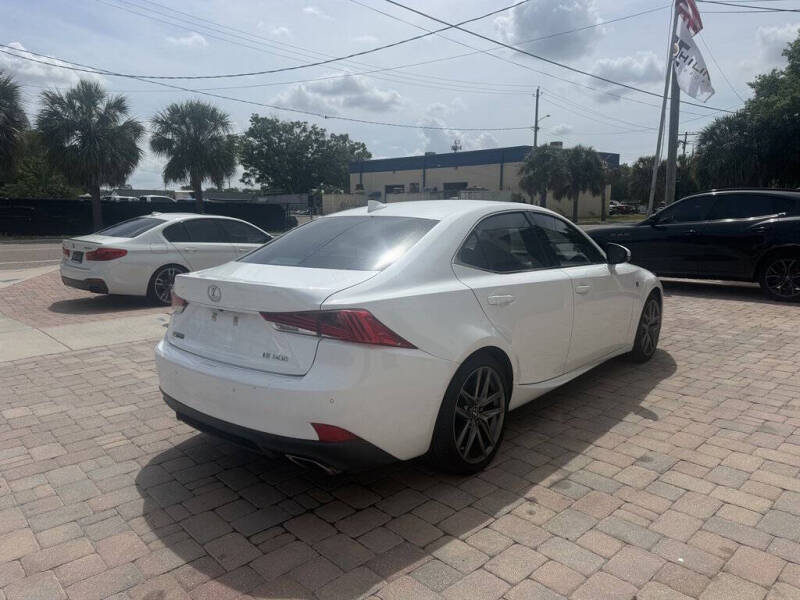 2020 Lexus IS 300