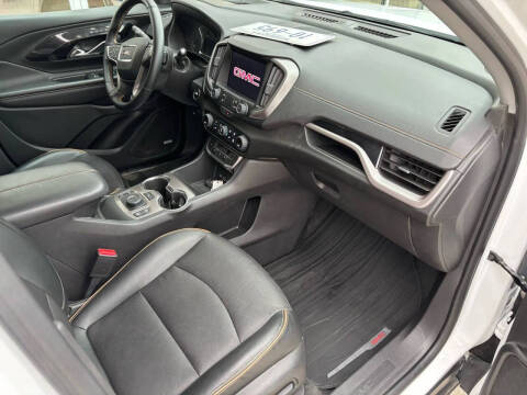 2023 GMC Terrain AT4