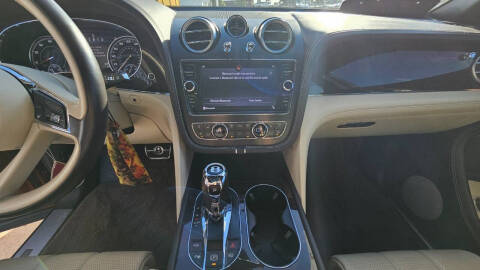 2018 Bentley Bentayga W12 Signature Edition