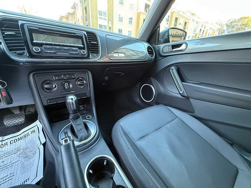 2012 Volkswagen Beetle 2.5L PZEV