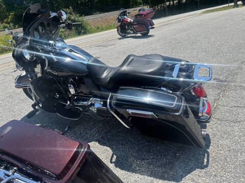 2009 Harley-Davidson FLHTCU -