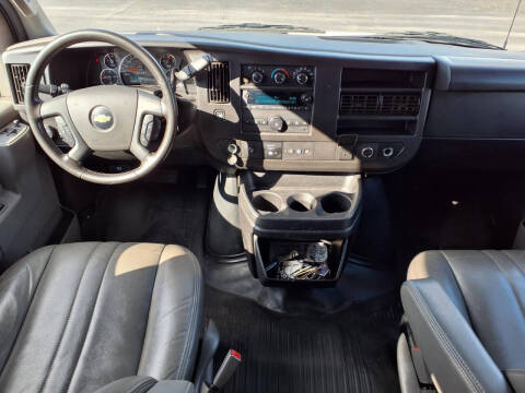 2022 Chevrolet Express LS 3500