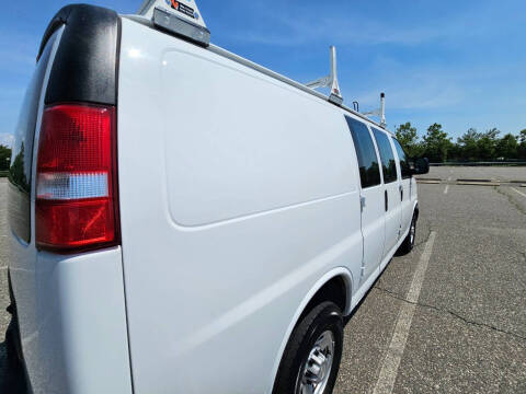 2021 Chevrolet Express 2500