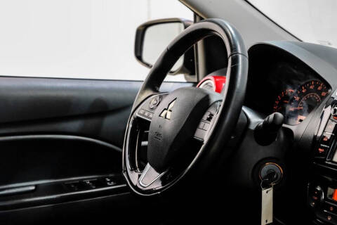 2020 Mitsubishi Mirage LE