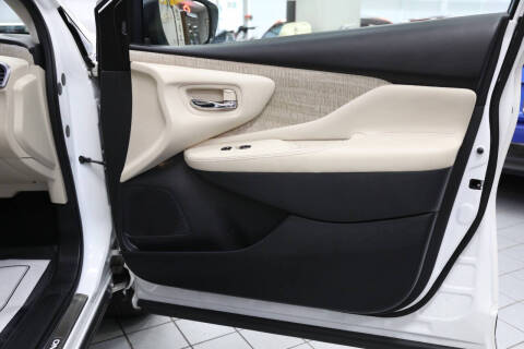 2023 Nissan Murano SL