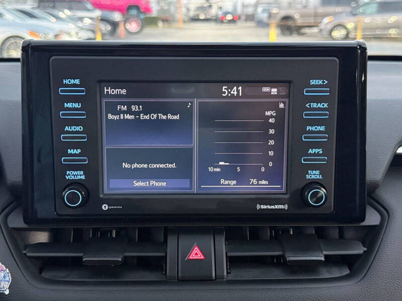 2022 Toyota RAV4 XLE