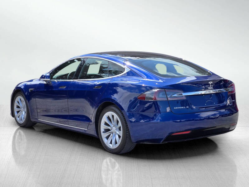2016 Tesla Model S 75D