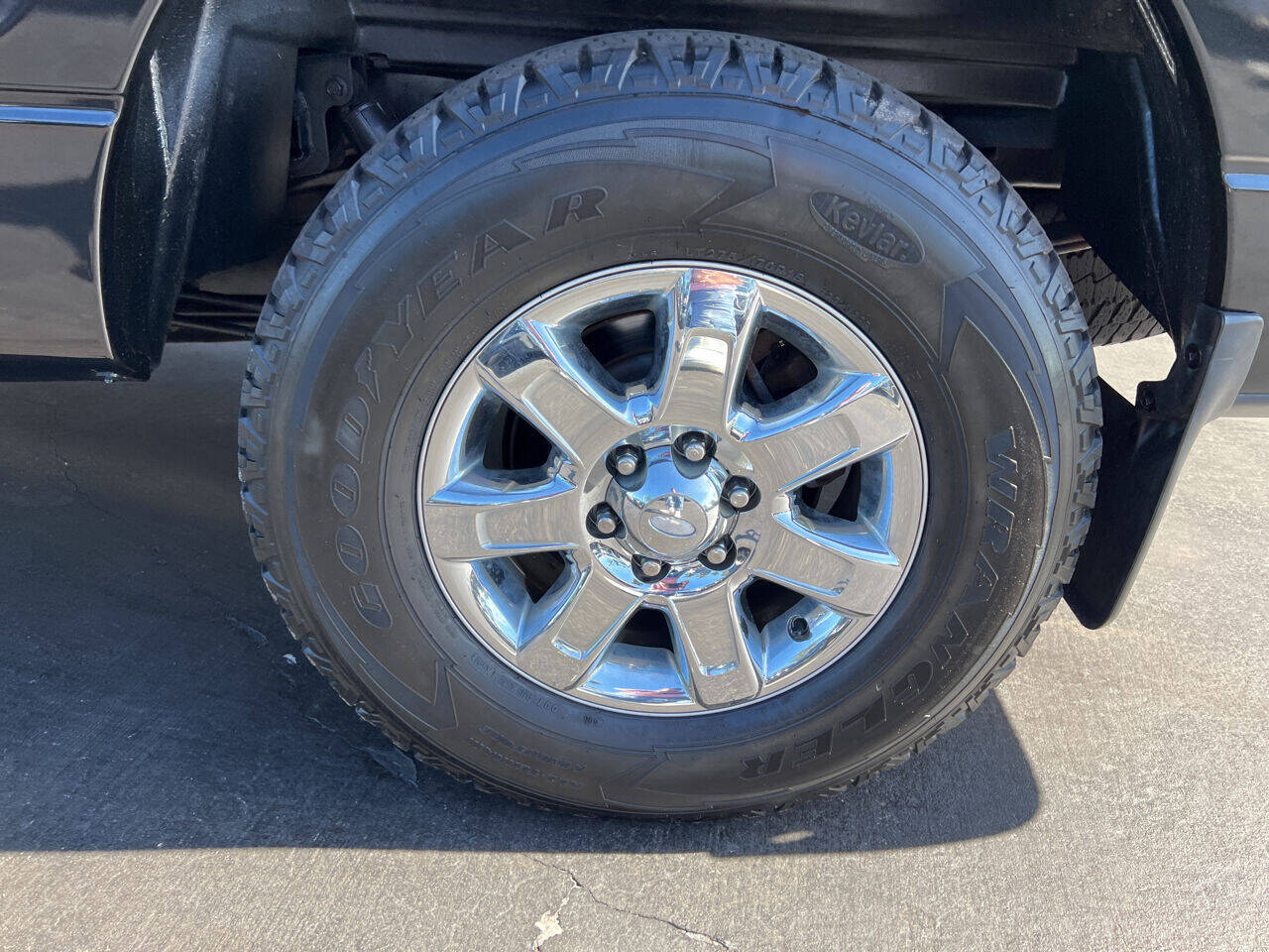 2013 FORD F-150 Pickup - $13,900