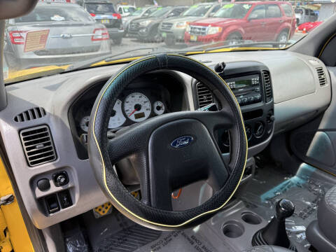 2001 Ford Escape XLS