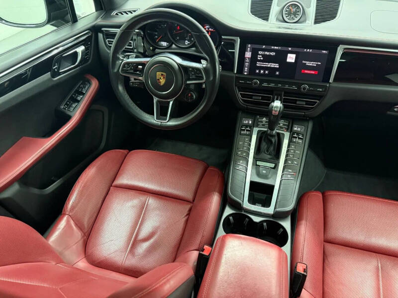 2019 Porsche Macan