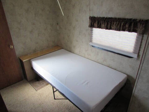 2011 Keystone RV MONTANA MO