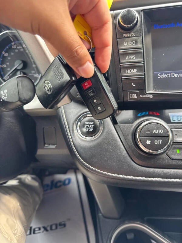 2017 Toyota RAV4 Limited