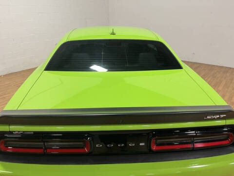 2015 Dodge Challenger SRT Hellcat