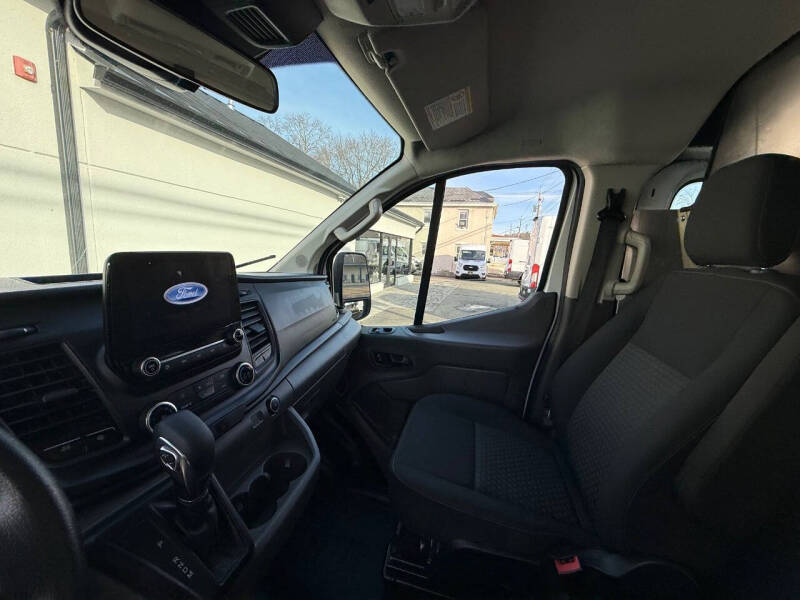 2021 Ford Transit 150