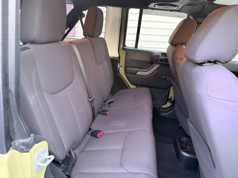 2013 Jeep Wrangler Unlimited Freedom Edition