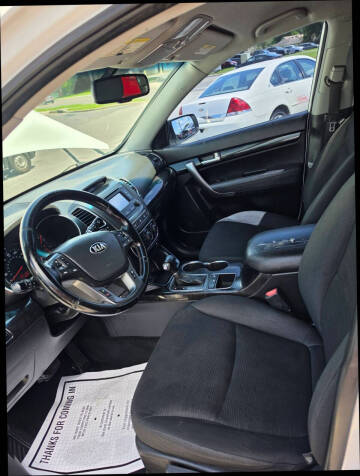 2014 Kia Sorento LX