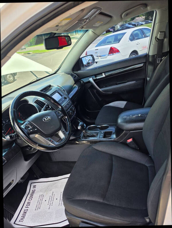 2014 Kia Sorento LX