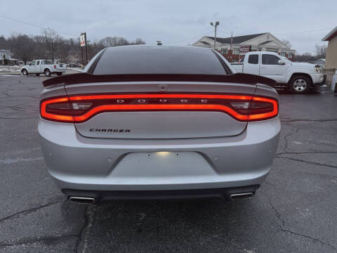 2019 Dodge Charger SXT
